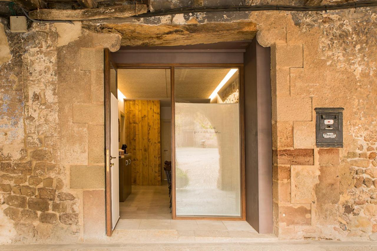 Habitacions Placa Major Santa Pau Εξωτερικό φωτογραφία