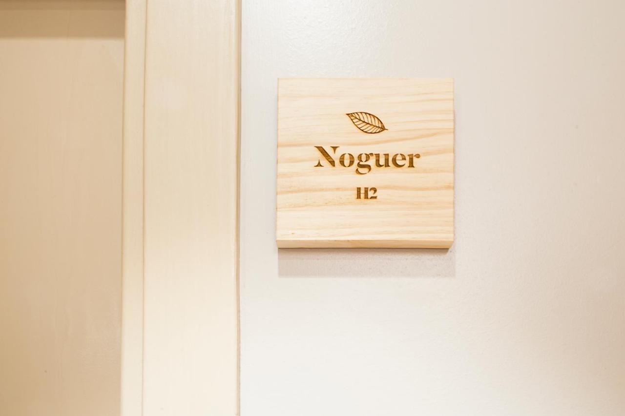 Habitacions Placa Major Santa Pau Εξωτερικό φωτογραφία