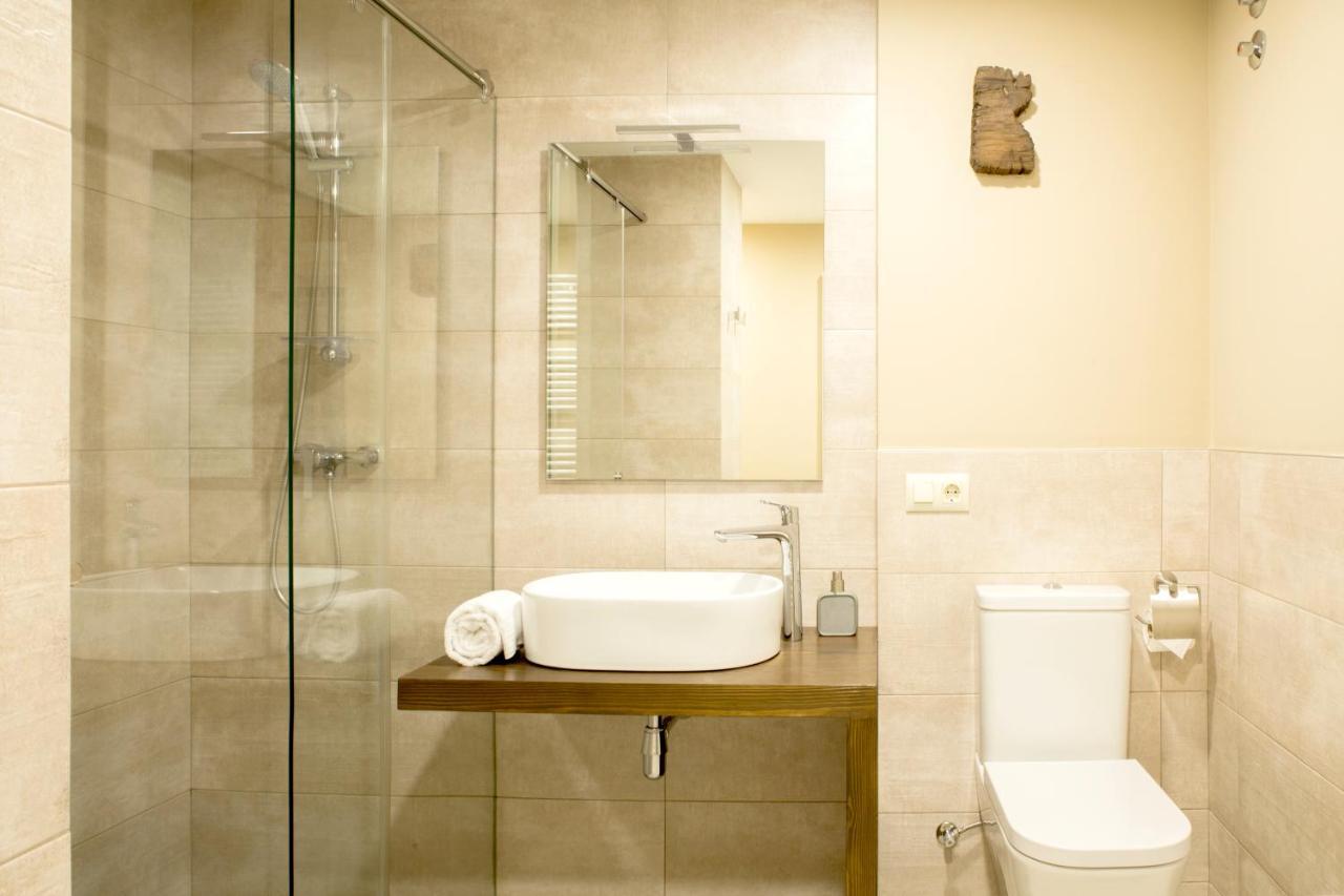 Habitacions Placa Major Santa Pau Εξωτερικό φωτογραφία